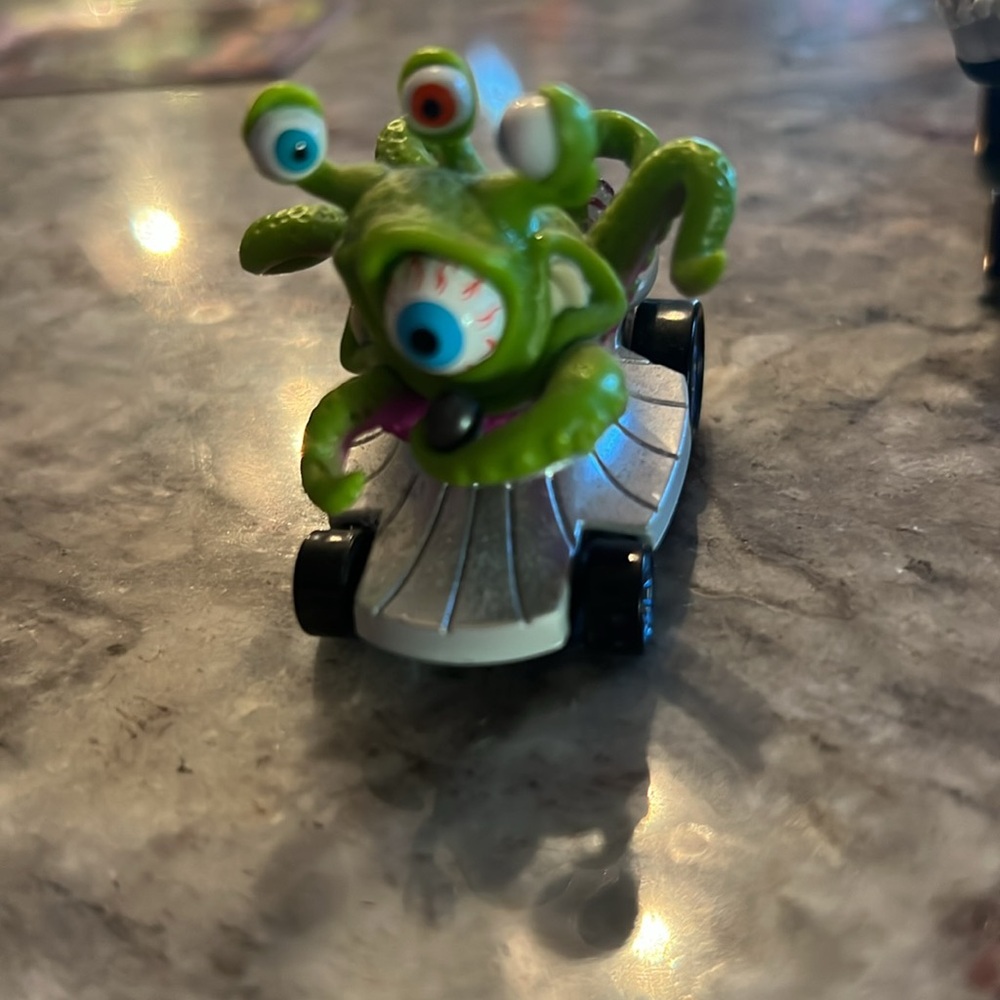 Create Lunatic Legends - Picture 11 of 14